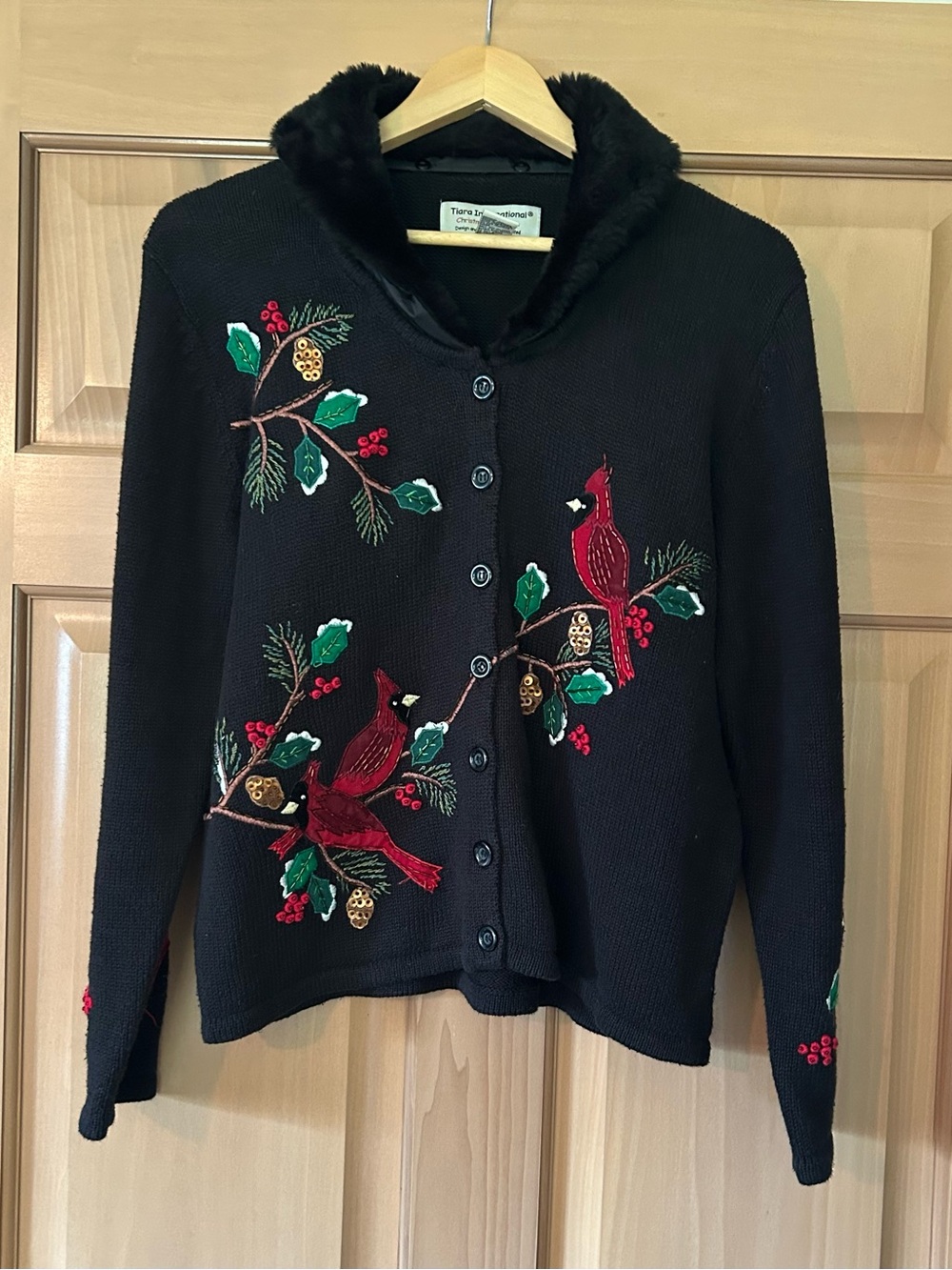 VTG Tiara International Christmas Cardigan Black Cardinal Faux Fur M Cottagecore